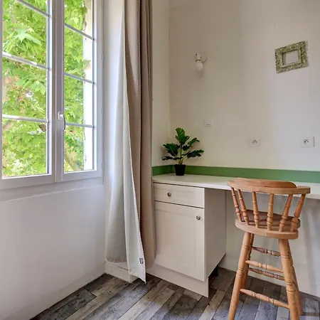 Bed & Breakfast Lemasrocamour 3*